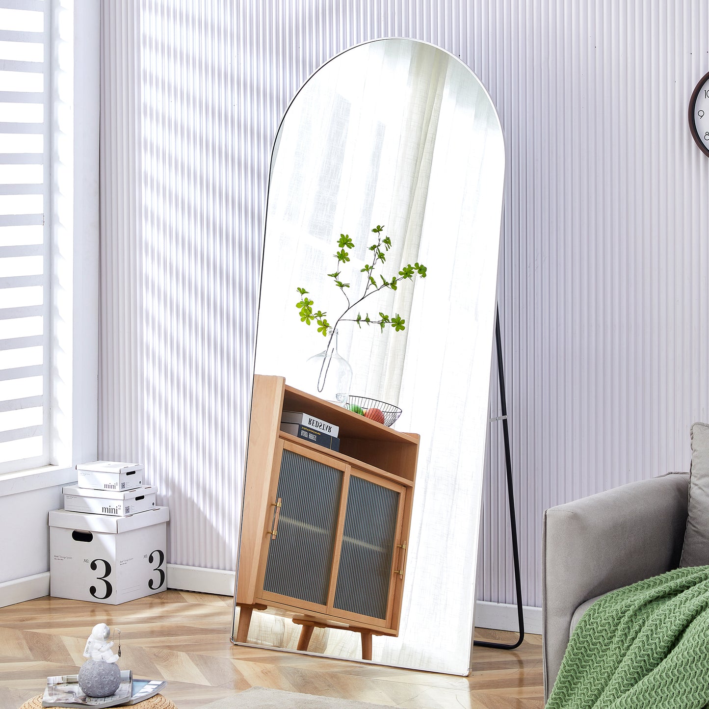 The 4th generation floor standing full-length rearview mirror. Aluminum alloy metal frame arched wall mirror, bathroom makeup mirror, floor standing mirror with bracket. Silver 71 '* 31' AM-SR W1151P147752